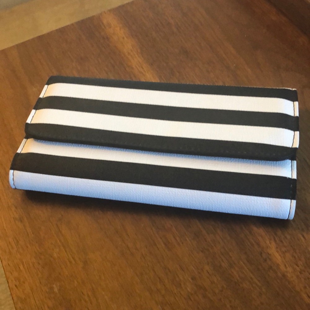 Kut from the Kloth | BRAND NEW Wallet